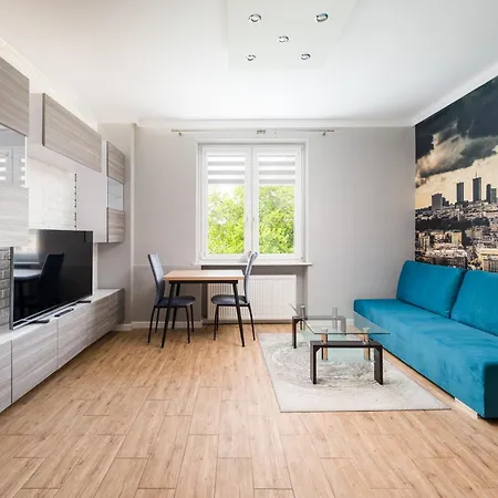 Apartman Skyline Blue By Bookinghost *